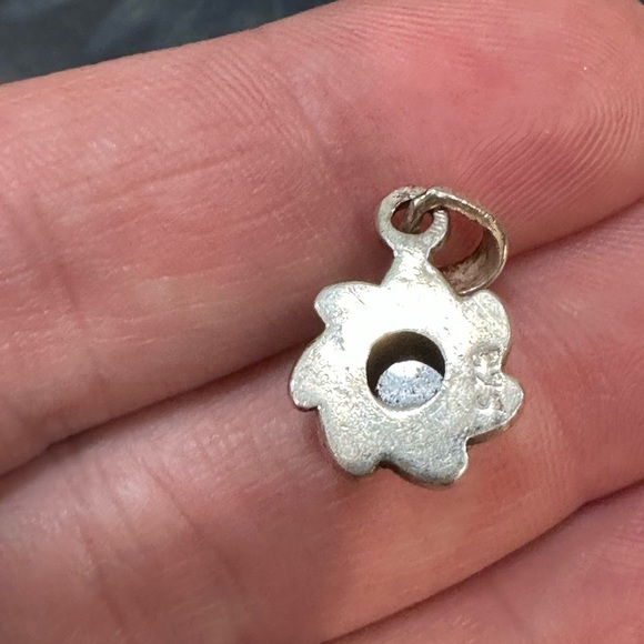 SMALL 925 silver sun swirl pendant with dark purple stone - Picture 8 of 9